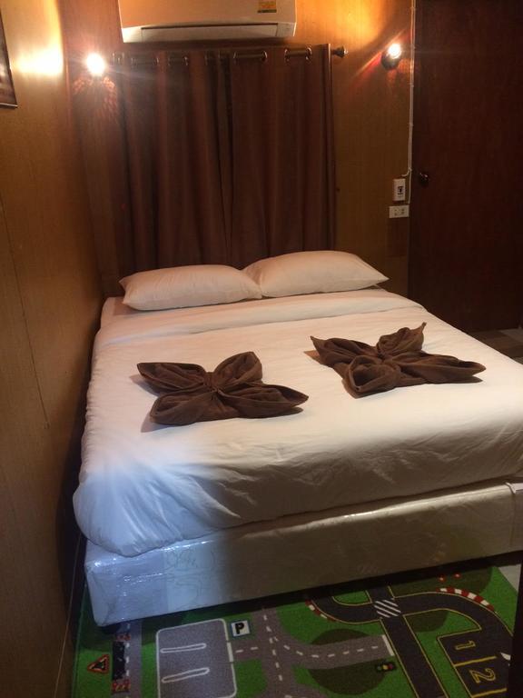 L.J.Guesthouse Ko Pha Ngan Luaran gambar